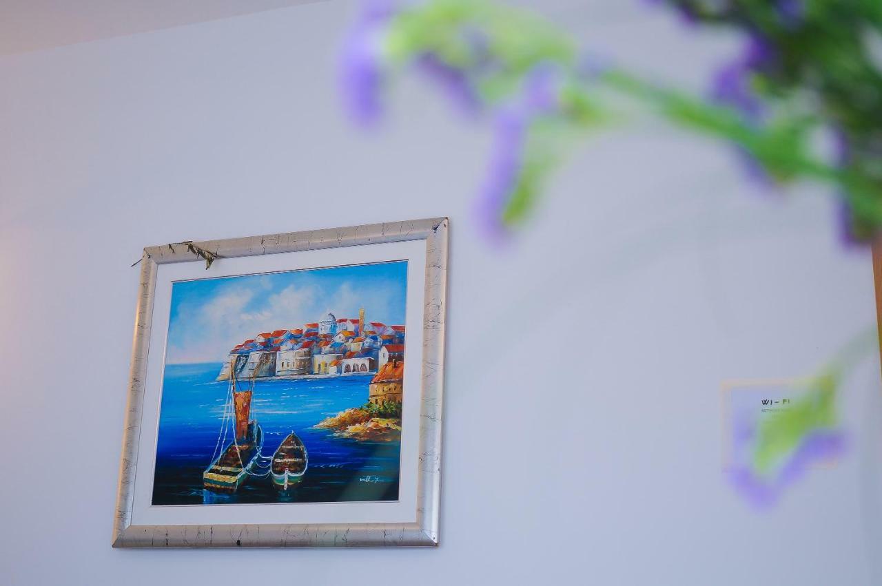Apartment Petar Каштела Екстер'єр фото