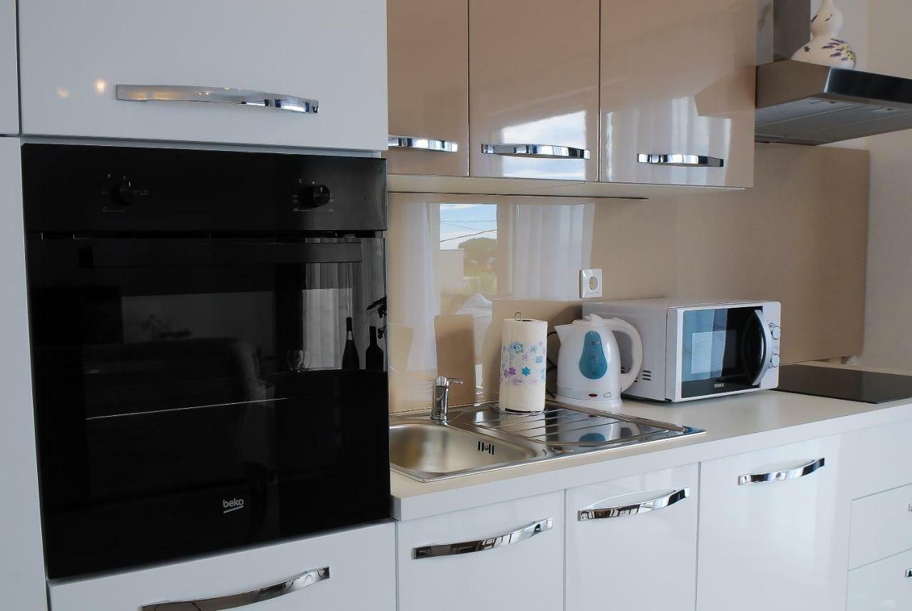 Apartment Petar Каштела Екстер'єр фото